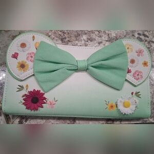 Mint Green Bow Floral Clutch